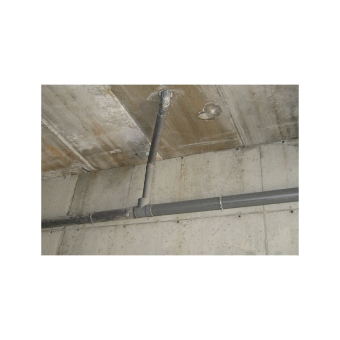 Colliers Descente De Gouttière M8 Ref. D Ø 75 (50 pcs) CELO