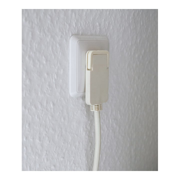 Brennenstuhl Comfort-Line Plus Steckdosenleiste mit Flachstecker 4-fach 2m H05VV-F 3G1,5