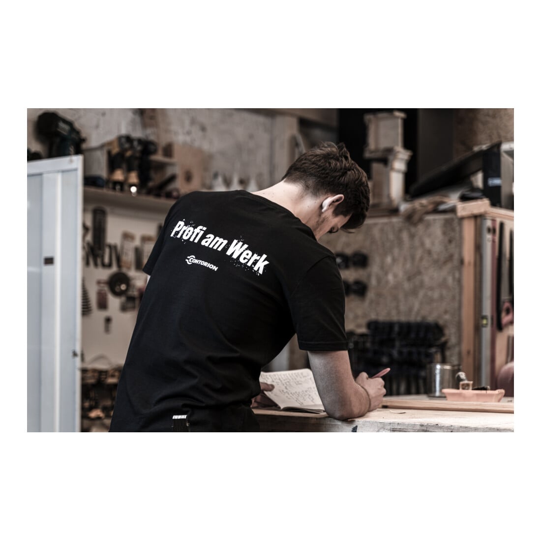 Contorion T-Shirt schwarz "Profi am Werk"