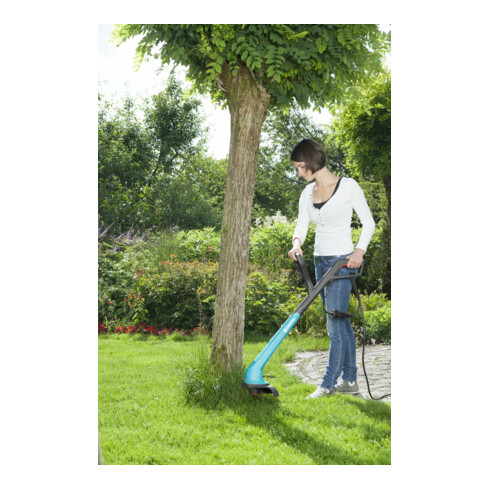 Coupe-bordures électrique turbo SmallCut 300/23 GARDENA