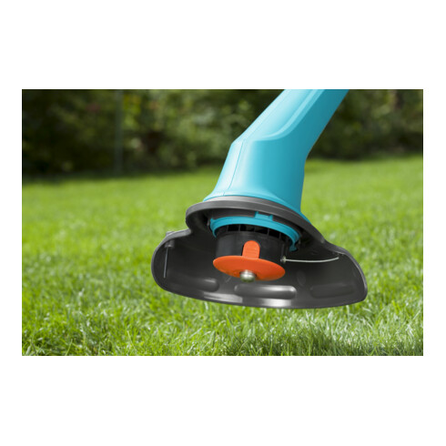 Coupe-bordures électrique turbo SmallCut 300/23 GARDENA