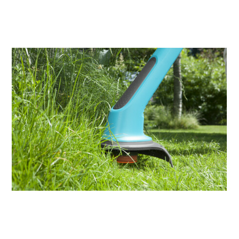 Coupe-bordures électrique turbo SmallCut Plus 350/23 GARDENA