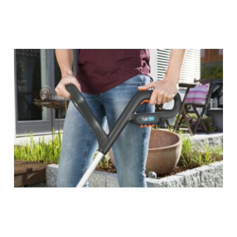 Coupe-bordures sans fil SmallCut Li-23R GARDENA