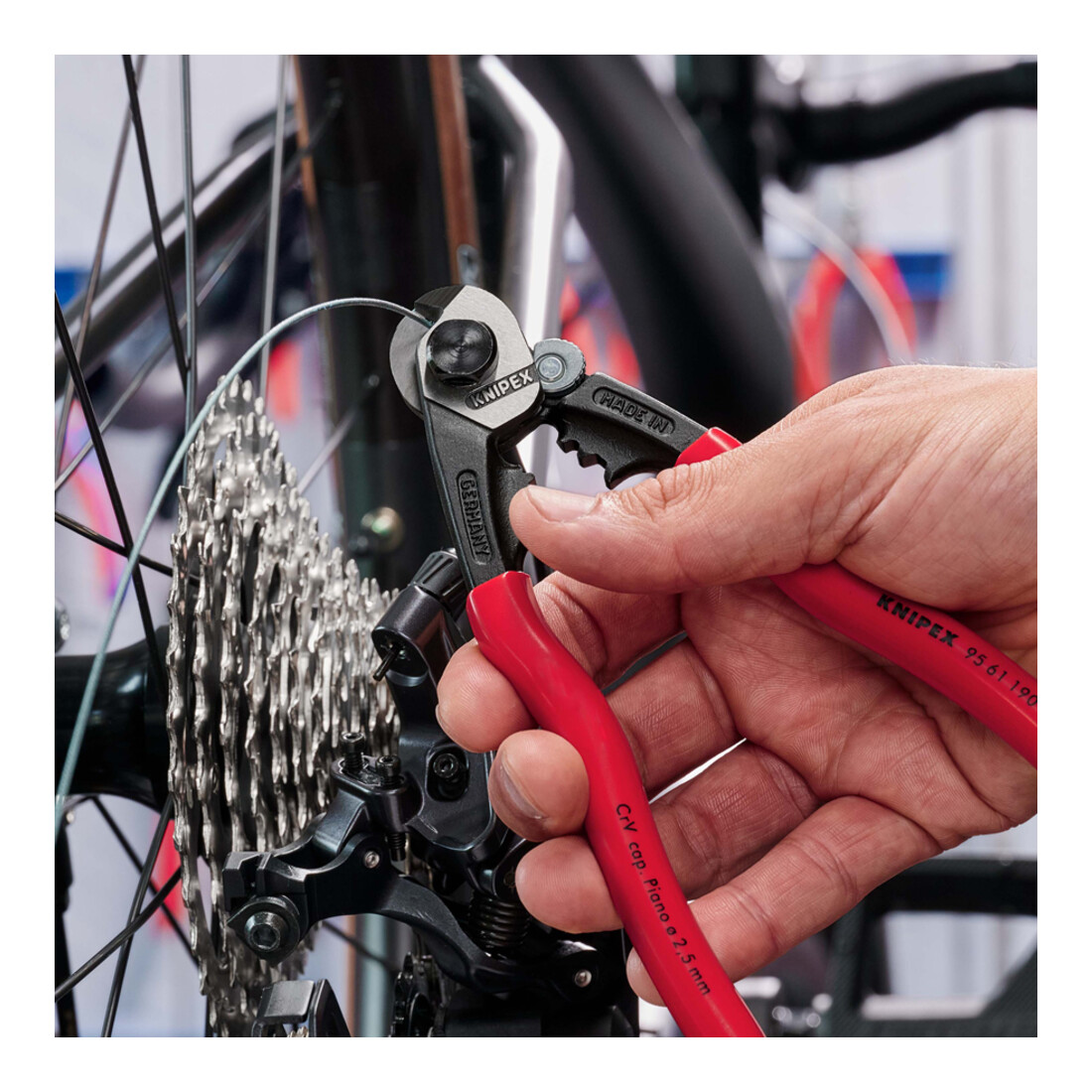 Coupe-câbles acier, forgé Knipex