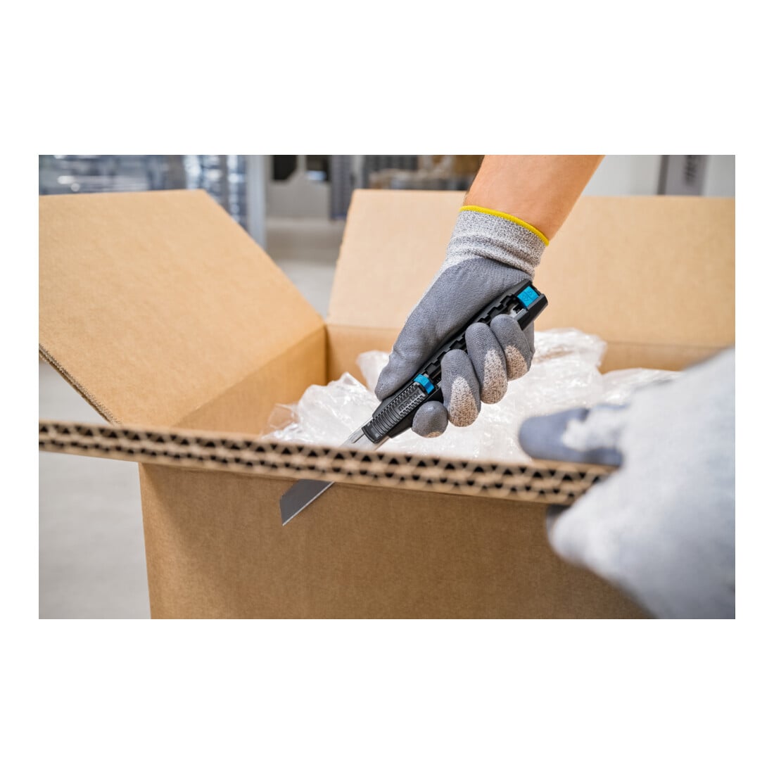 Couteau de sécurité Martor SECUBASE 383 avec lame styropore 79