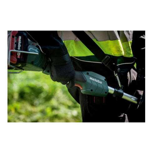 Débroussailleuse sans fil Metabo FSD 36-18 LTX BL 40 avec poignée ronde ; boîte en carton