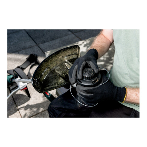 Débroussailleuse sans fil Metabo FSD 36-18 LTX BL 40 avec poignée ronde ; boîte en carton