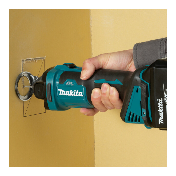 Découpeur rotatif sans fil Makita 18V DCO181Z