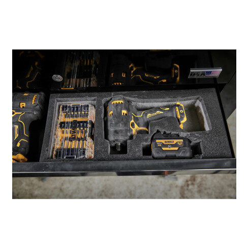 DEWALT 12 Volt / 5 Ah Accu-slagmoersleutel (1/2") met 340 Nm, speciale uitvoering voor automotive en industrie DCF901P1G-QW