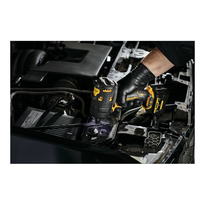 DEWALT 12 Volt / 5 Ah Akku-Schlagschrauber (3/8") mit 340 Nm, in spezieller Automotive- und Industrieausführung DCF903P1G-QW