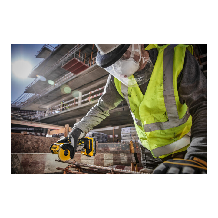 DEWALT 18 Volt Accu-multimaterialensnijder, 76 mm - Basisversie DCS438N-XJ