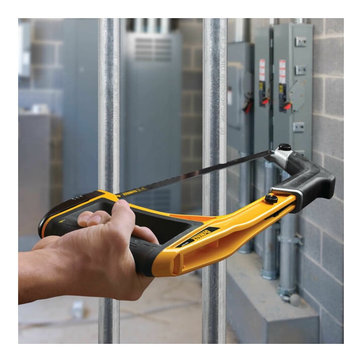 DEWALT 5-in-1 multifunctionele zaag voor veelzijdig gebruik incl. 24 TPI 300mm zaagblad DWHT0-20547