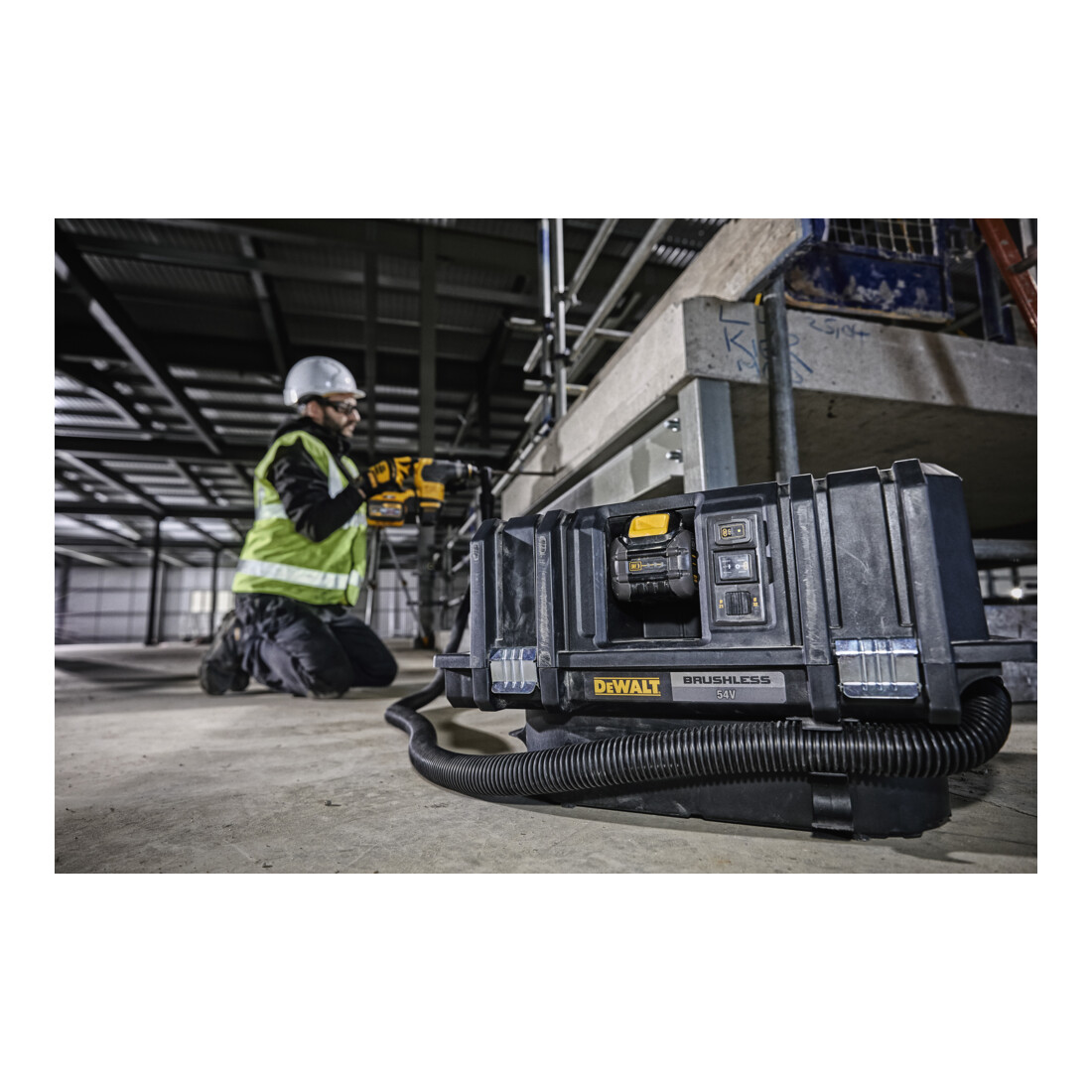 DEWALT 54 Volt Akku-Sauger DCV586MK-XJ M-Klasse BL