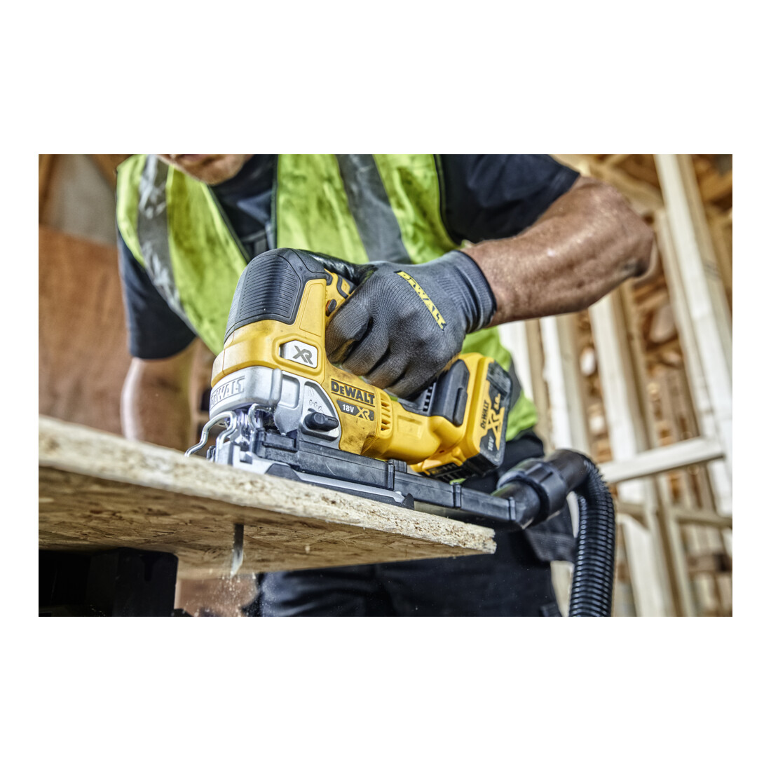 DEWALT accu pendelslag decoupeerzaag DCS334NT-XJ