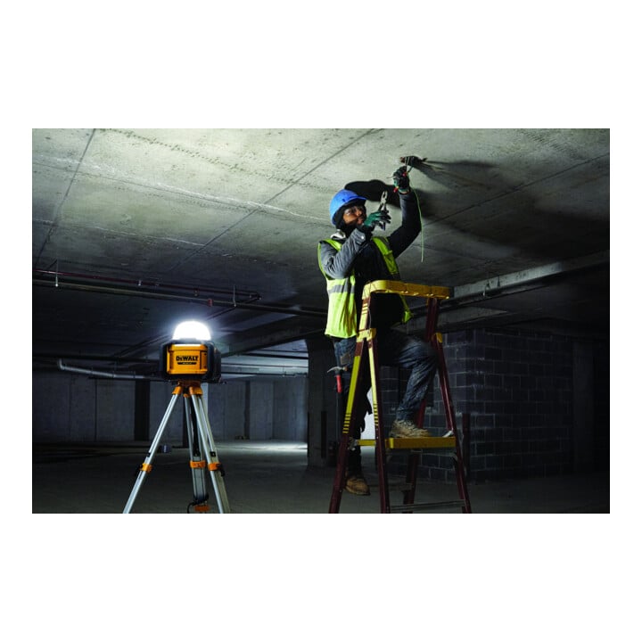 DEWALT Akku-Baustellenstrahler 18V (Basisversion) DCL074-XJ