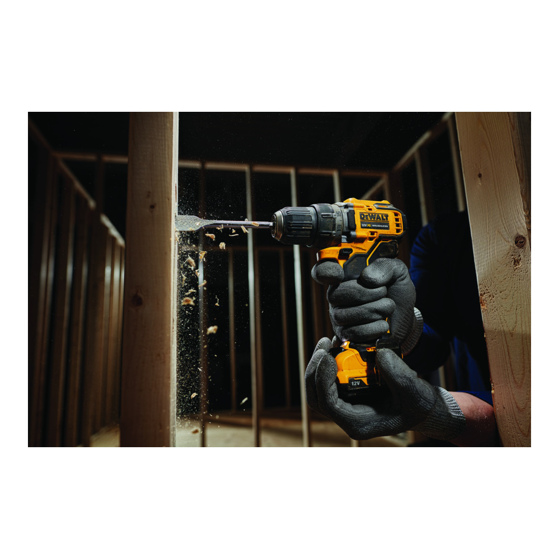 DEWALT Akku-Bohrschrauber 12V / 2Ah DCD701D2-QW