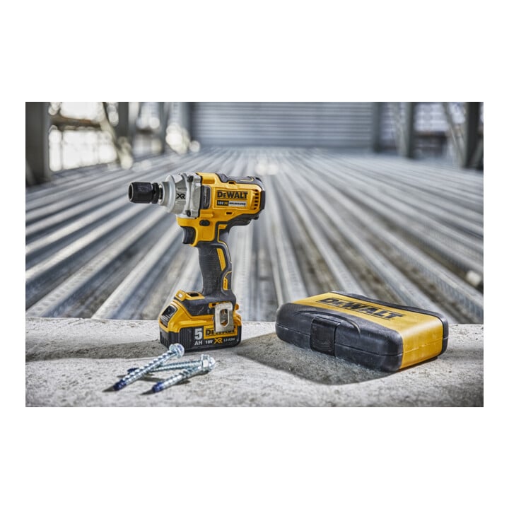 DEWALT Akku-Schlagschrauber (1/2") 18 V / 5 Ah DCF894P2-QW