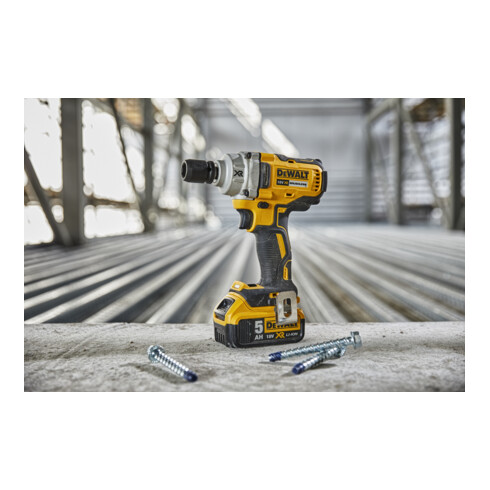 DEWALT Akku-Schlagschrauber (1/2") 18 V / 5 Ah DCF894P2-QW