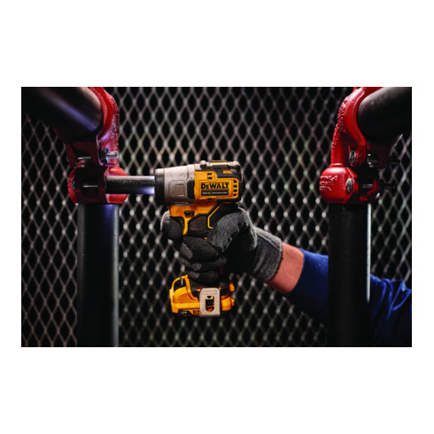 DEWALT Akku-Schlagschrauber (3/8") 12V / 2Ah DCF902D2-QW