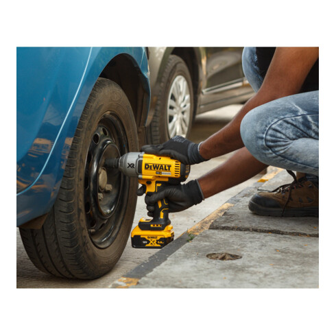 DEWALT Avvitatore a percussione a batteria, 18 V / 5 Ah DCF899P2-QW
