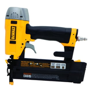 DEWALT Chiodatrice ad aria compressa DSTSX 38mm DPSSX38-XJ