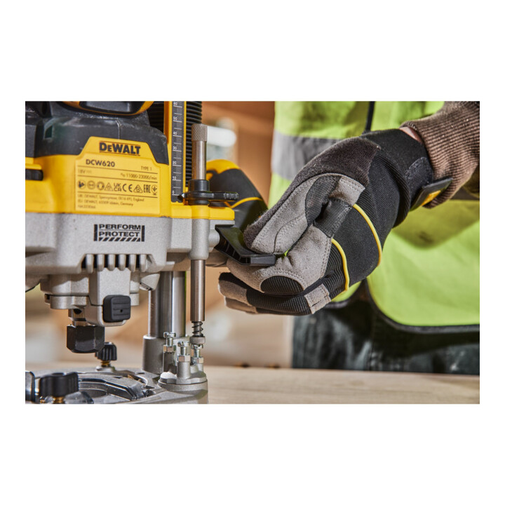 Dewalt Défonceuse sans fil 18 V DCW620NT-XJ, sans balais (version de base)