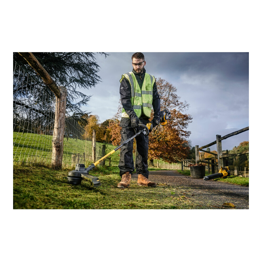DEWALT Flexvolt Akku-Motorsense und Trimmer, 54V, Basisversion DCM571N-XJ