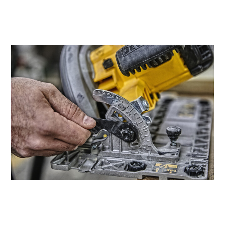 DEWALT Handkreissäge, 61 mm, im Koffer DWE576K-QS