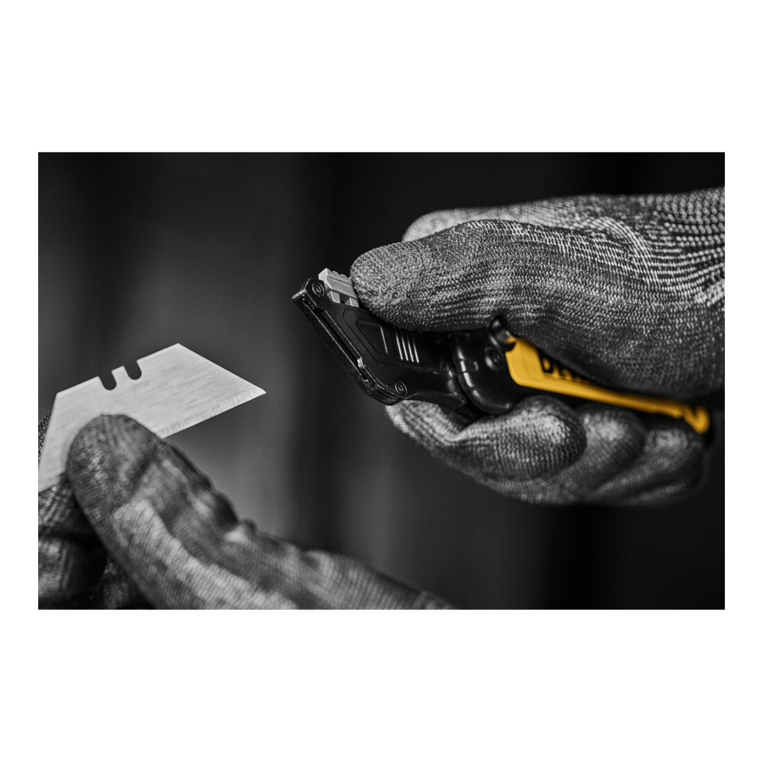 DEWALT Klappmesser mit Trapezklinge
