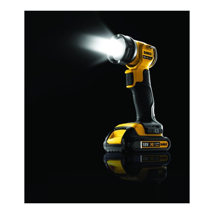 Set DeWalt LED Akku-Lampe DCL040 (Solo Version) + DeWalt 18,0V / 5,0 Ah Ersatz-Akku