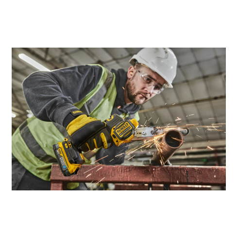 Dewalt Lime à bande sans fil avec 2x batterie Powerstack (18 V / 1,7 Ah) technologie Pouch
