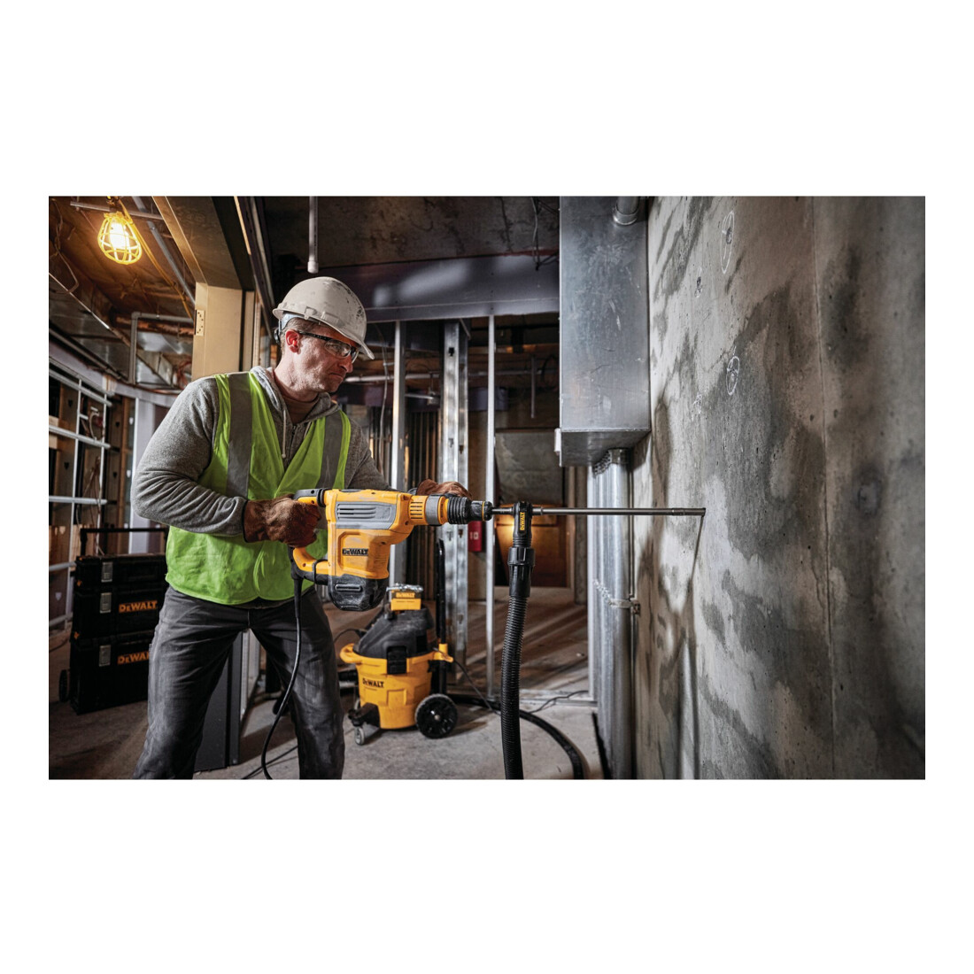 DEWALT Martello combinato SDS-max 45 mm 1350 watt D25614K-QS