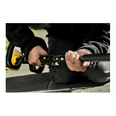 Dewalt Rasentrimmer-Aufsatz für DCMAS5713