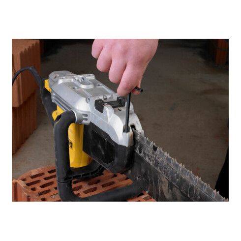 DEWALT Spezialsäge 1600 Watt 295mm DWE396-QS