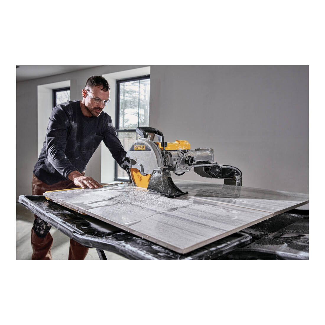 DEWALT tegelzaag 1600W