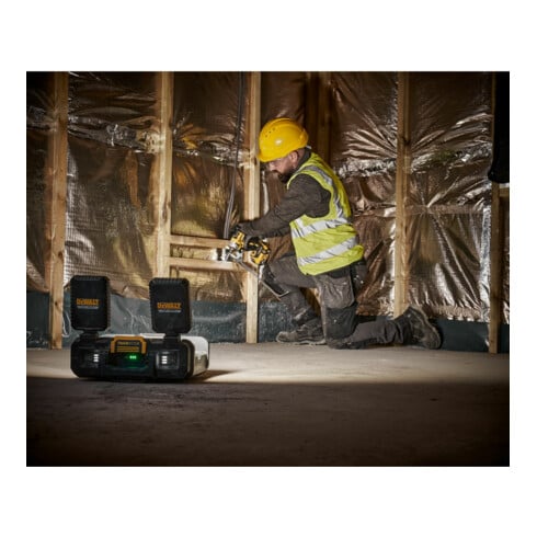 DEWALT ToughSystem Cassetta Porta Attrezzi con Luce