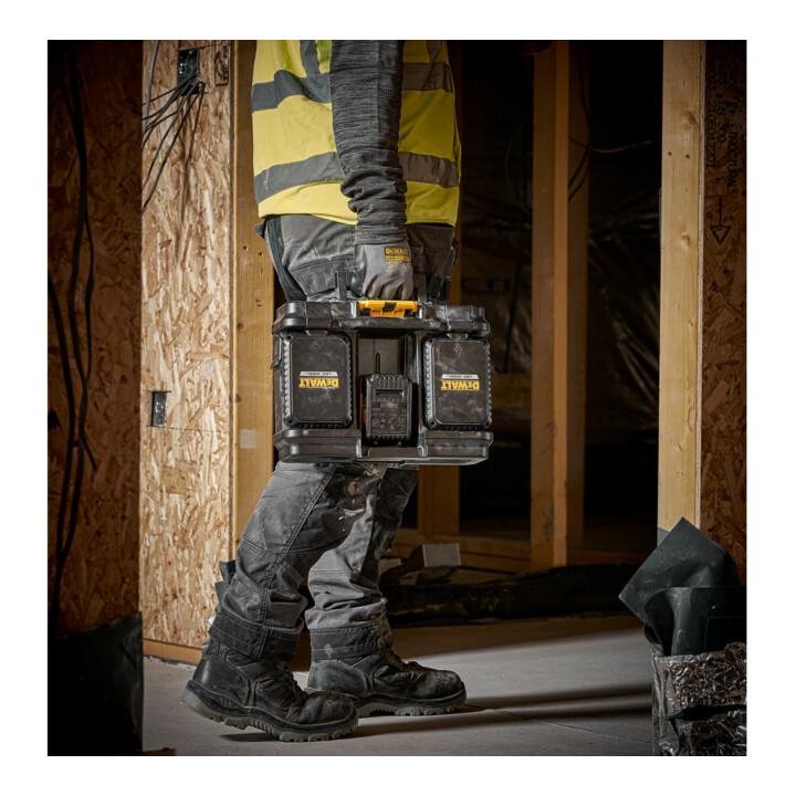DEWALT ToughSystem Gereedschapskist met Verlichting