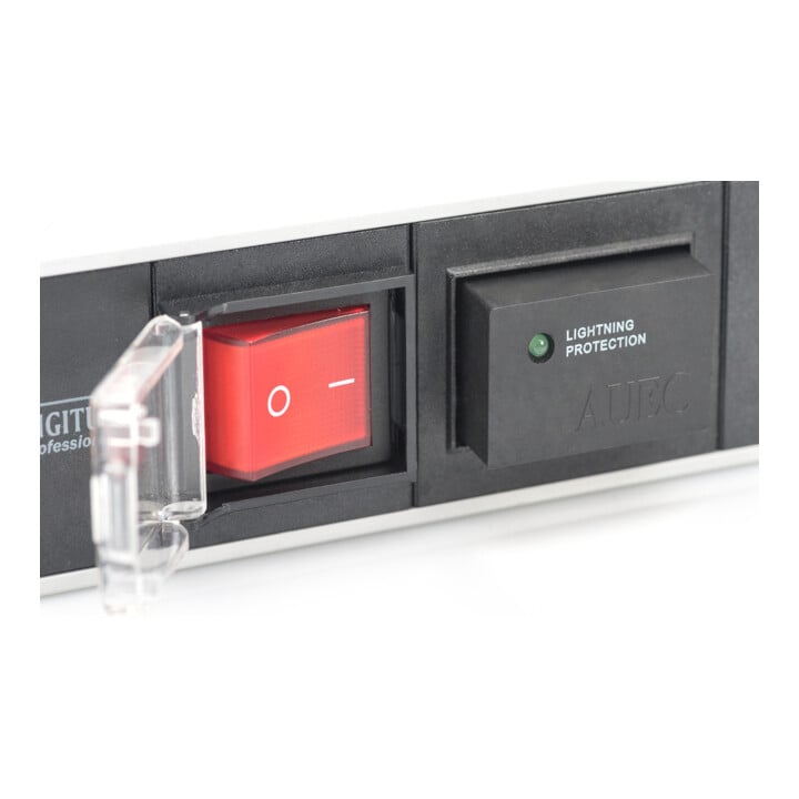 DIGITUS Multiprise DN-95407 7 prises Aluminium avec interrupteur