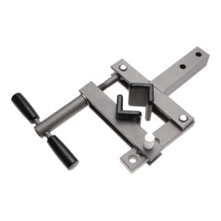 Dispositif de serrage à étau pour jambes de force BGS