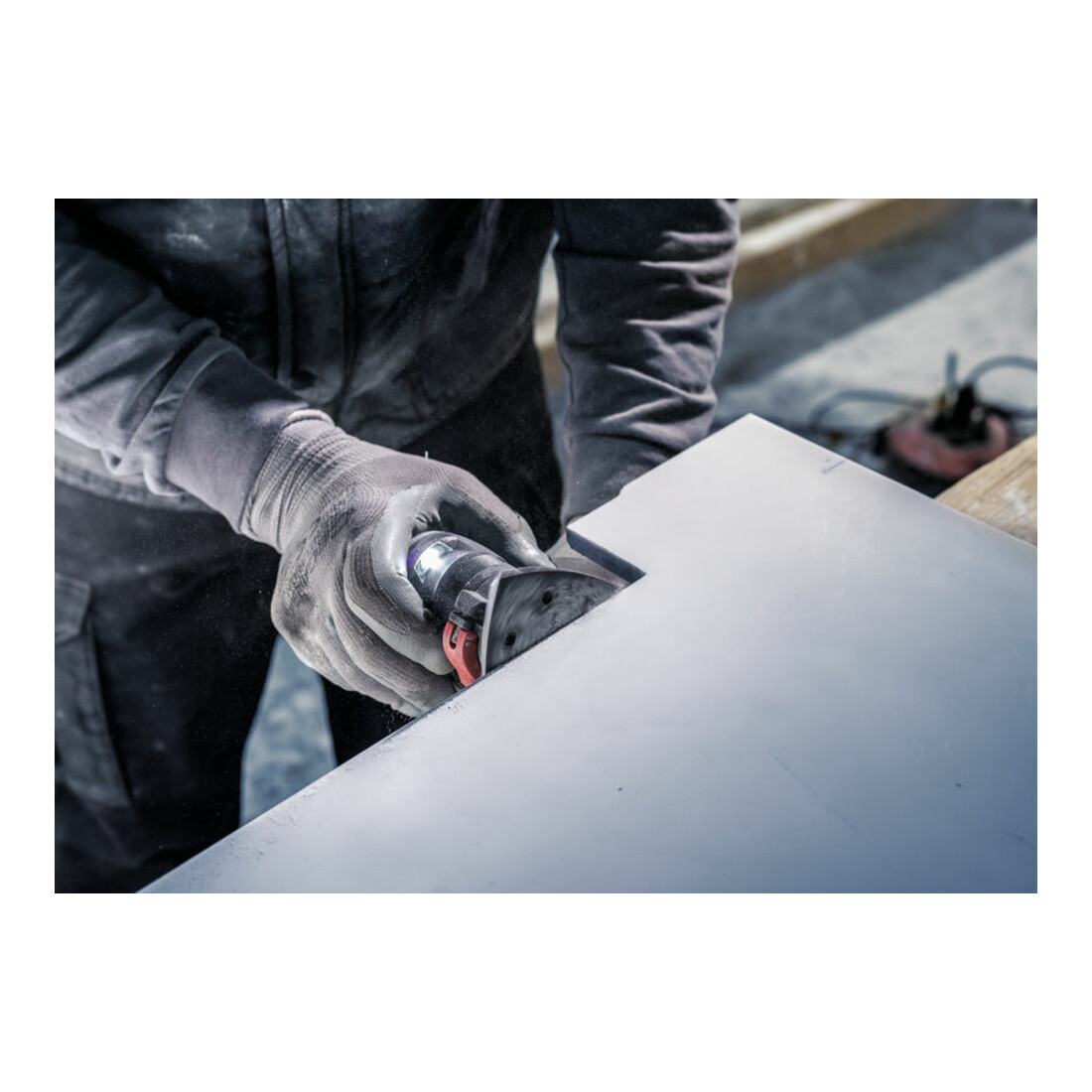 Feuille abrasive Bosch F355 pour ponceuses delta et multicoupeuses