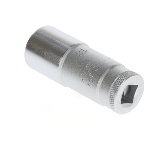 Douille D 30 L 3/8 po. 12 pans ouv. de clé 18 mm L. 63,5 mm GEDO