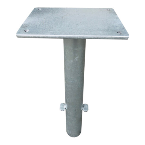 Douille de sol galvanisée avec vis incluses