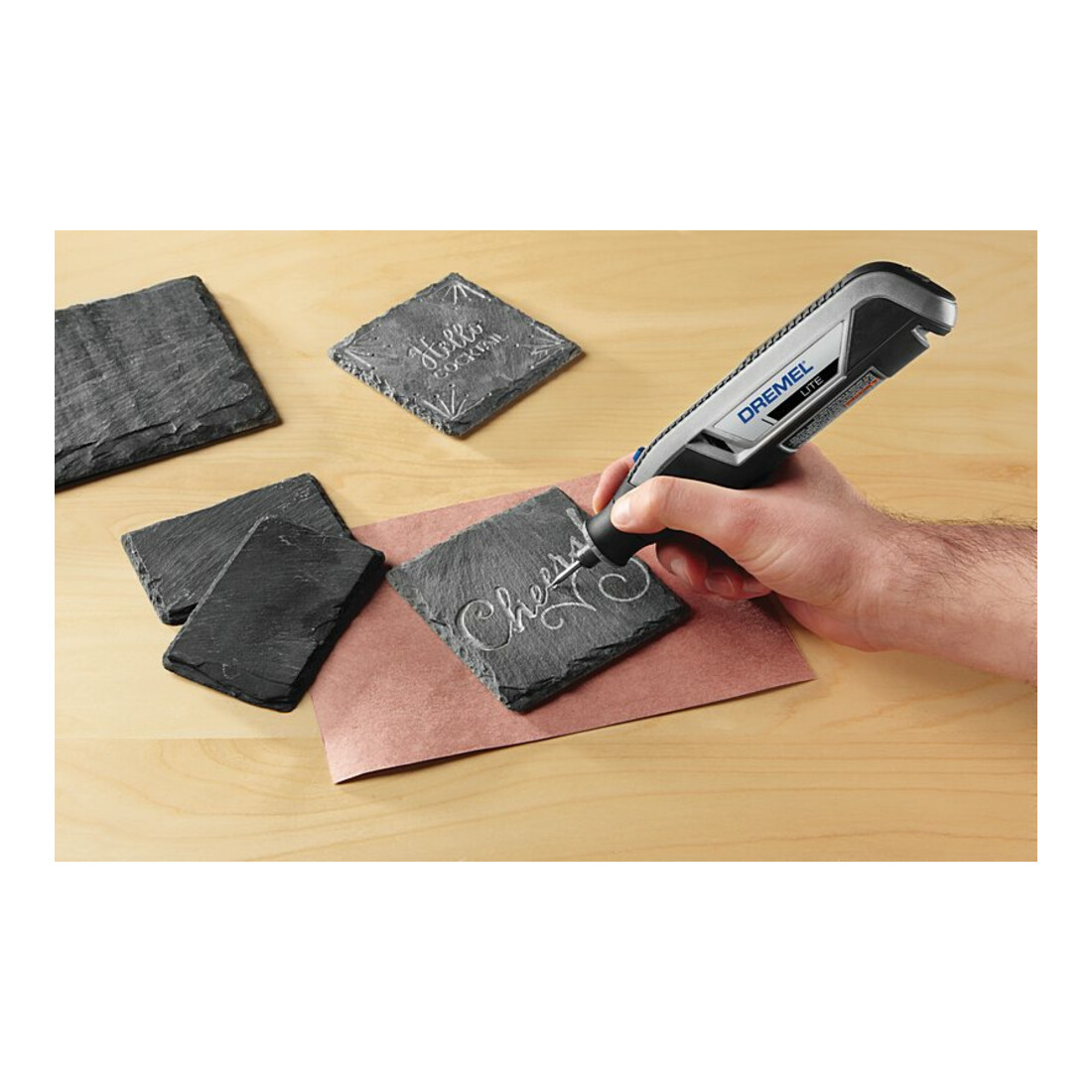 Dremel 7760-15 Outil multifonctionnel sans fil 3,6 V avec 15 accessoires