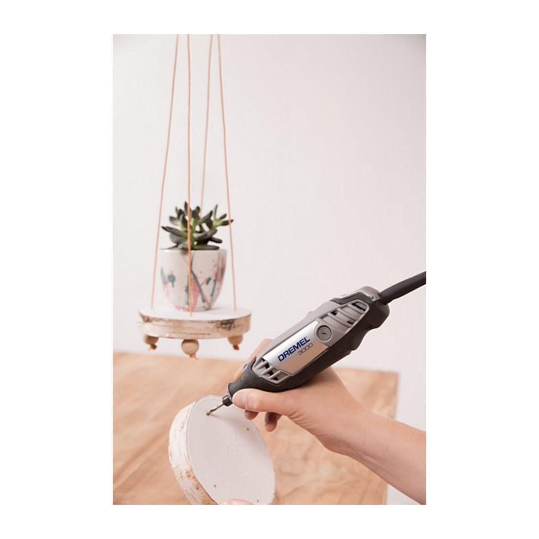 Dremel outil multifonction 3000-5 (130 watts), 5 accessoires