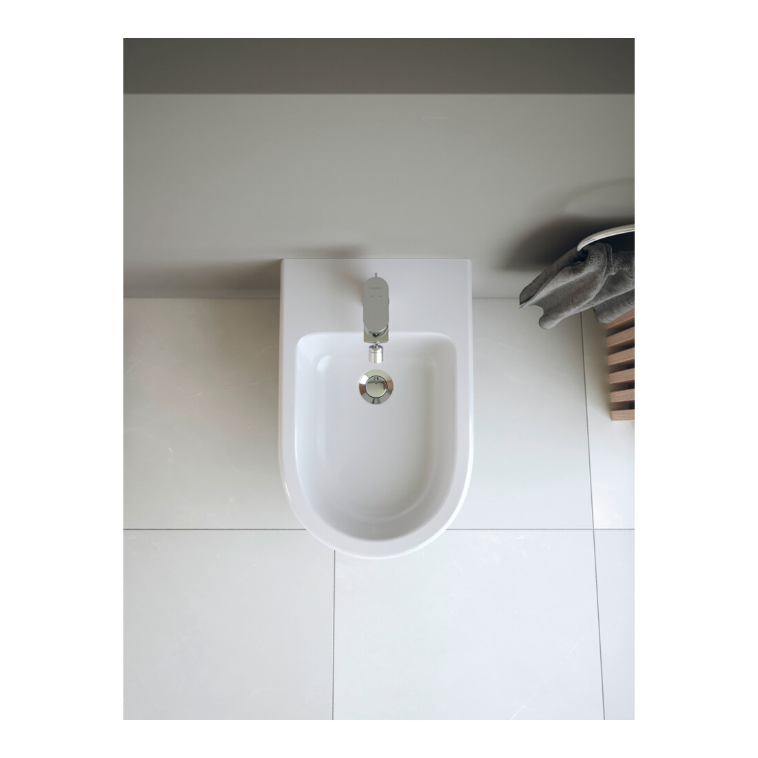Duravit Bidet mural Qatego 38,5x57 cm, avec trop-plein, trou robinet, blanc brillant
