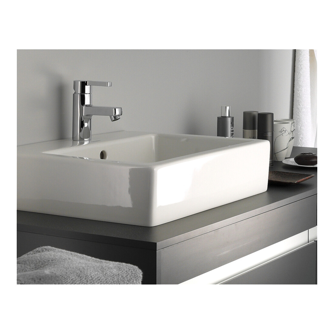 Duravit Meuble sous lavabo Ketho 140x55x49,6 cm, pour AWT, 4 tiroirs, gris mat
