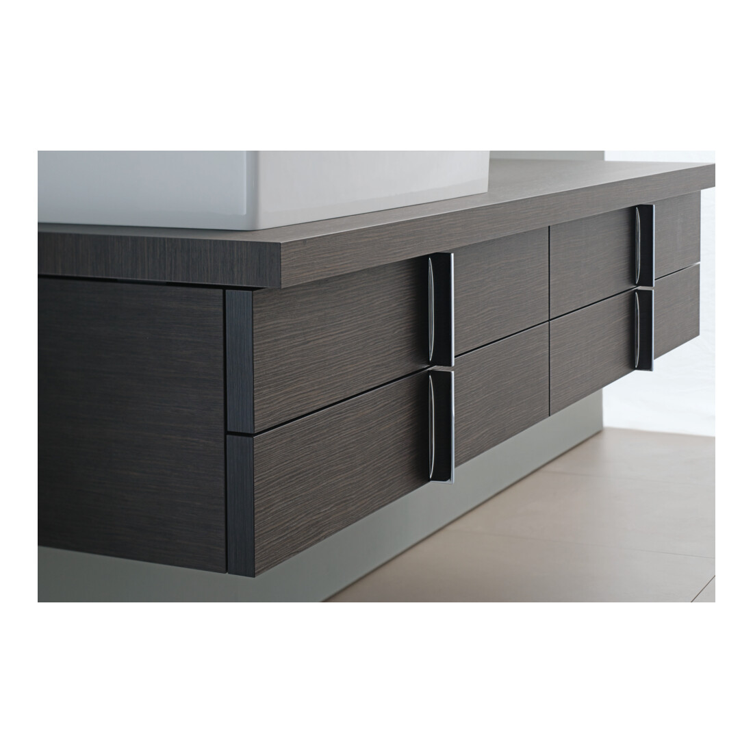 Duravit Meuble vasque Vero 70x47 cm, blanc, sans trop-plein, sans robinetterie, sans perçage robinet