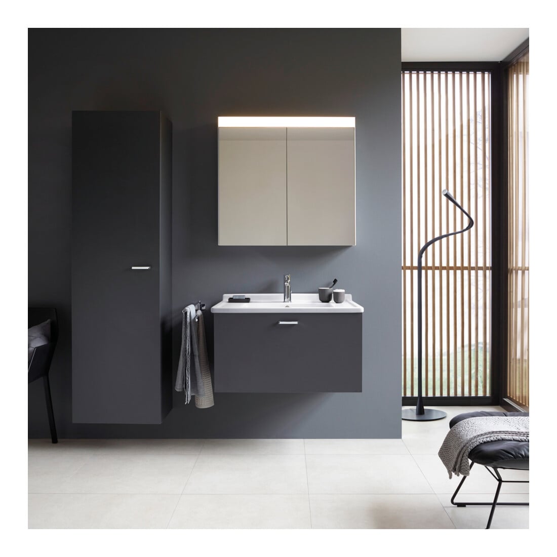 Duravit Uni-Spiegelschrank Bett. Version 81x14,8x76cm, 13 W, 2 Türen, LED