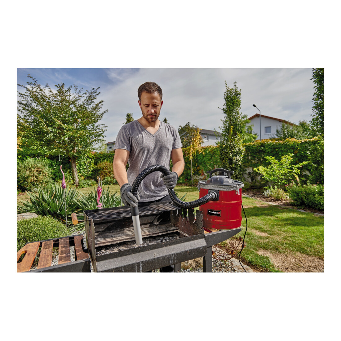 Einhell Aspirateur à cendres TC-AV 1618 D