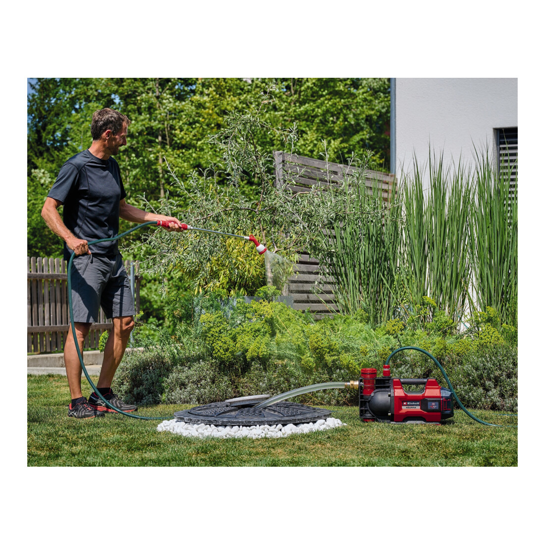 Einhell Automatische Akku-Gartenpumpe AQUINNA 36/38 F LED AUTOMATIC